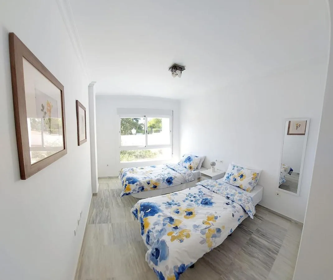 Luxurious 3 Bedroom Apartment In The Heart Of Alhaurin Golf Alhaurín el Grande