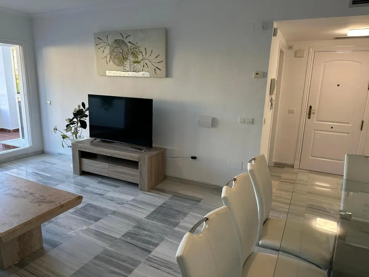 Luxurious 3 Bedroom Apartment In The Heart Of Alhaurin Golf Alhaurín el Grande
